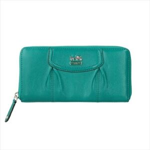 RARE Coach Aegean Leather Madison Large Accordion Zipper Wallet